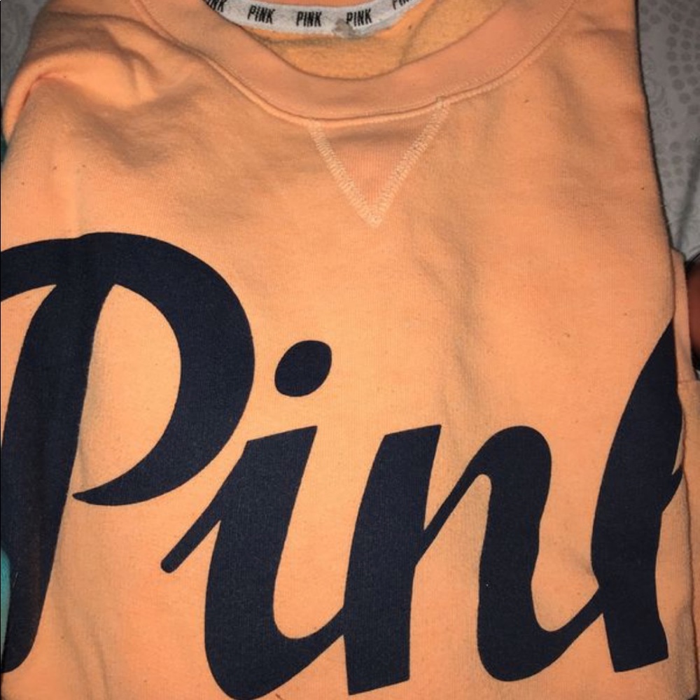 3 for 1 VS Pink Deal! 2 sweatshirts and a beanie!